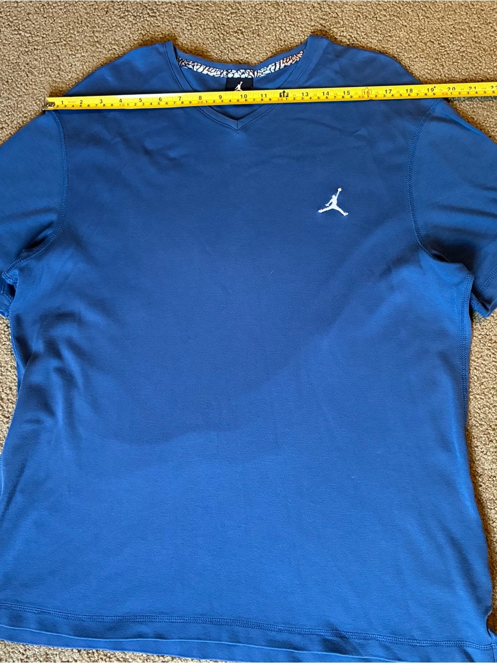Jordan Tshirt Mens XL Blue Jumpman Logo Vneck Athletic Gym Basketball Tee - Picture 4 of 12